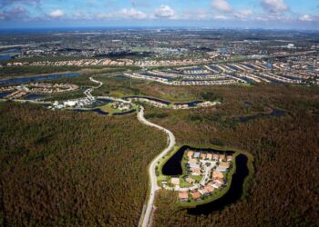 Floridians are failing at protecting the state’s overwhelmed environment