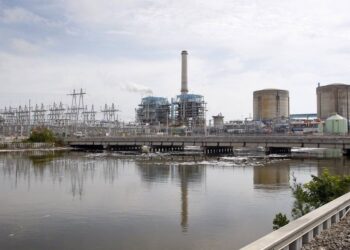 Safety concerns at Turkey Point are rising, along with the sea level