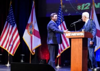 Not word about clean water from Florida candidates Charlie Crist and Ron DeSantis?
