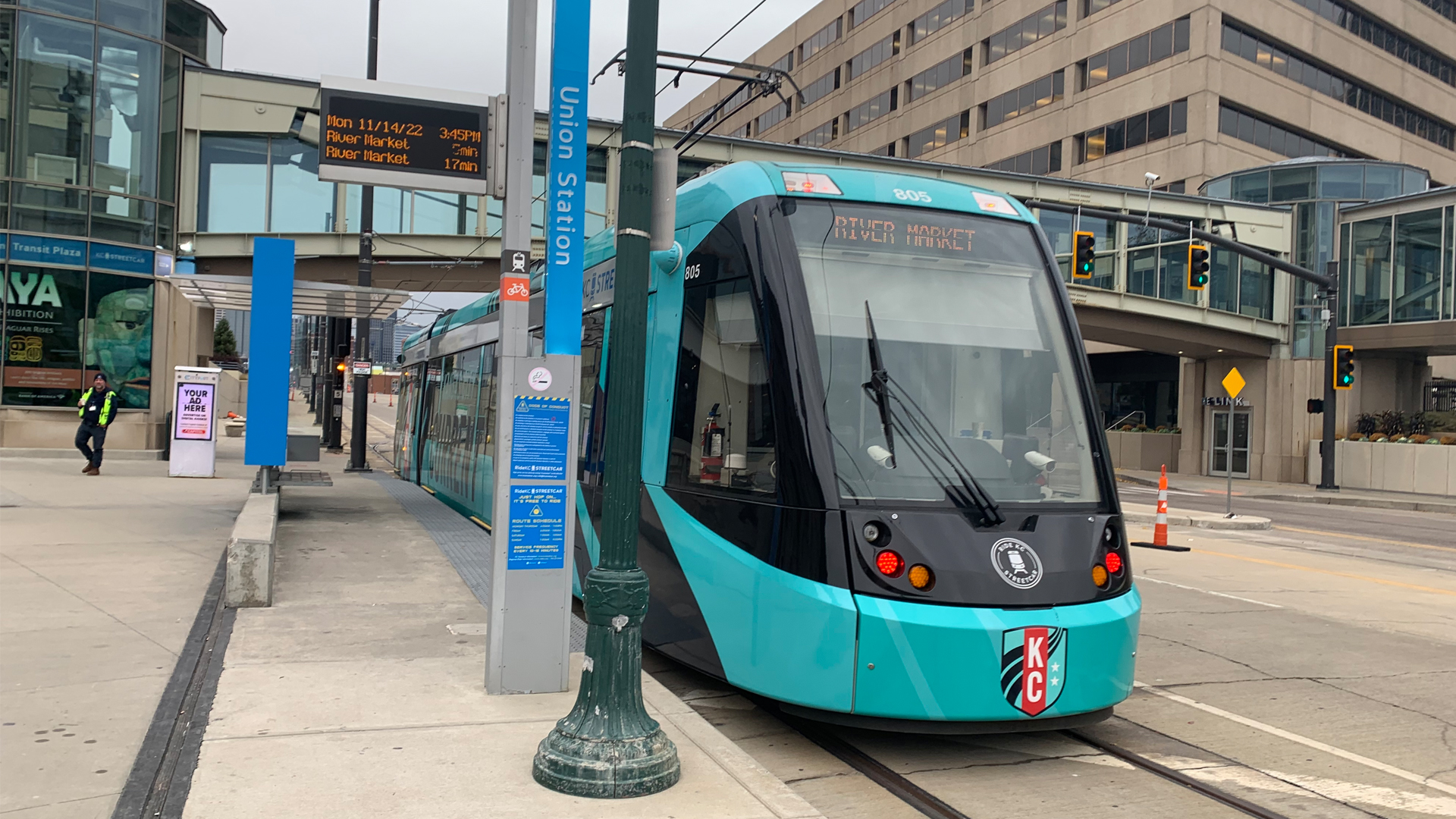 Lowcost, highquality public transportation will serve the public