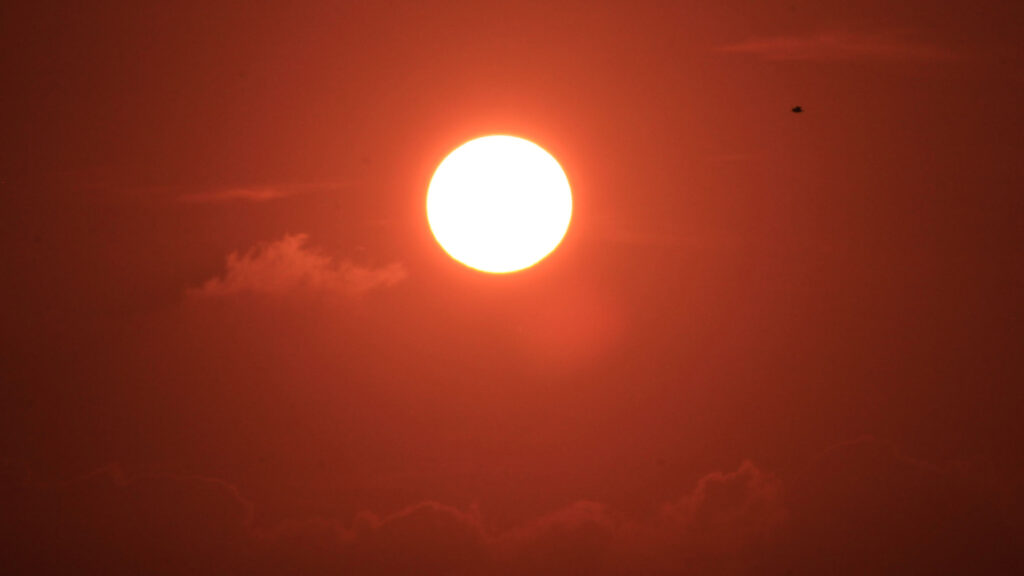 The sun over Key West (Yinan Chen, Public Domain, via Wikimedia Commons)