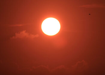 The sun over Key West (Yinan Chen, Public Domain, via Wikimedia Commons)