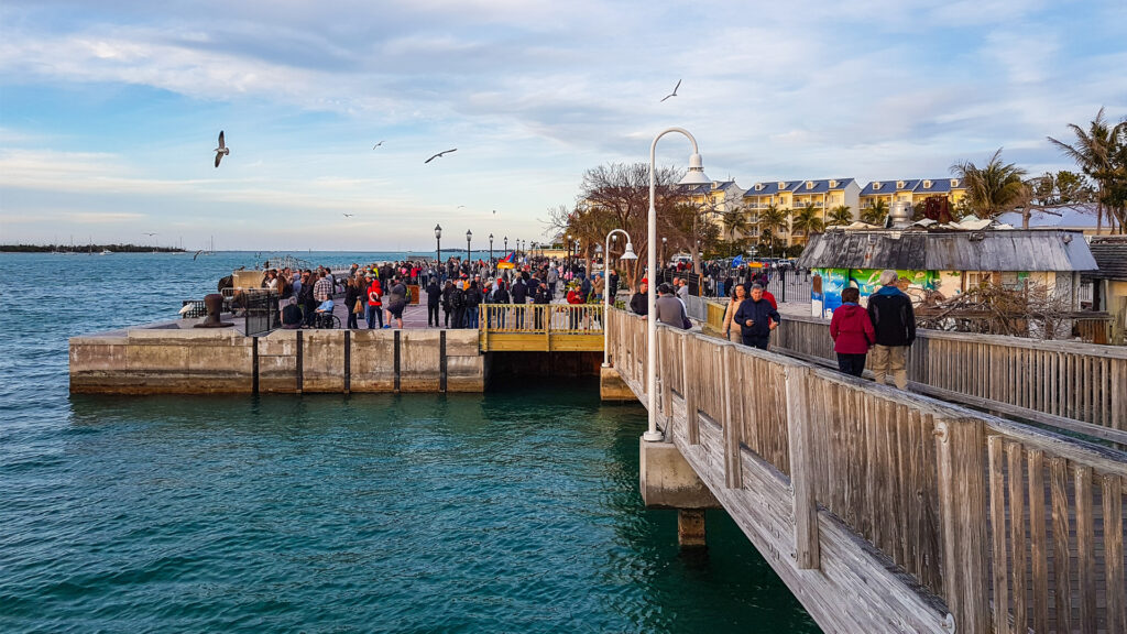 Mallory Square in Key Westy (Hugodesouza1984, CC BY-SA 4.0, via Wikimedia Commons)