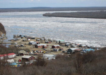 Pilot Station on the Yukon River during the spring thaw. The changes in the river’s chemistry hold implications for the entire planet, a new study says. (Photo: Robert Spencer)