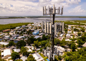 A cellular tower in the Florida Keys (iStock image)