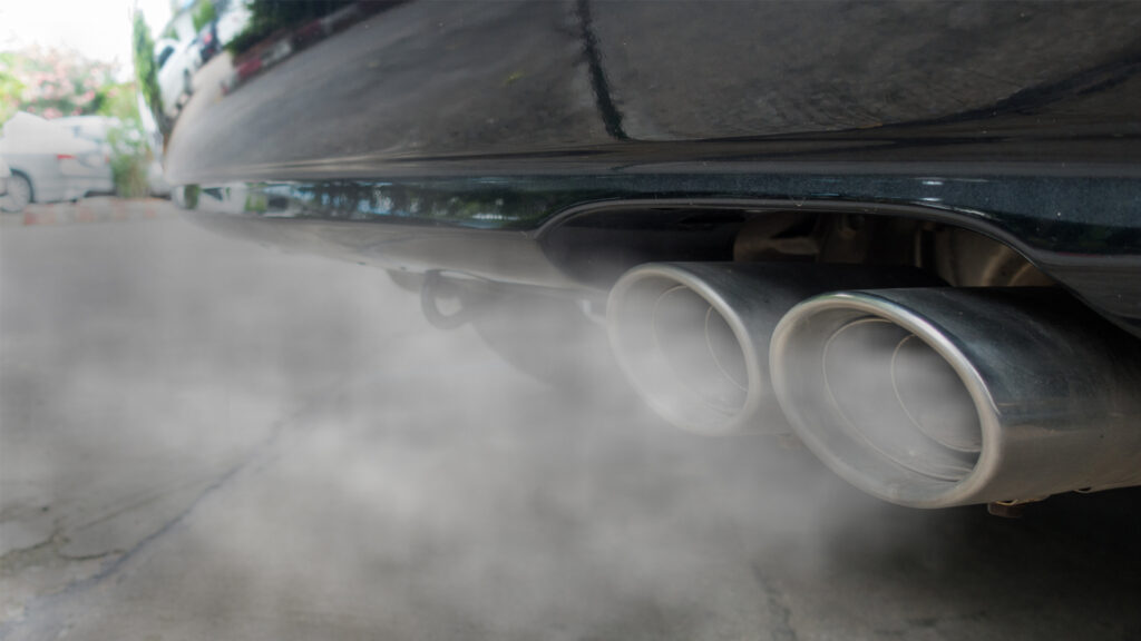 Vehicle exhaust emissions (iStock image)