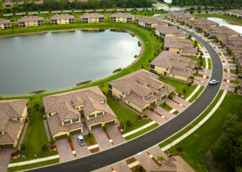 A retention pond surrounded by homes (iStock image)