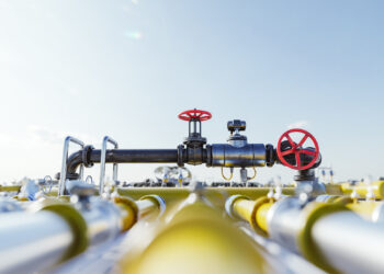 A natural gas pipeline system (iStock images)