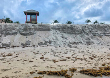 Erosion on a South Florida beach (iStock image)