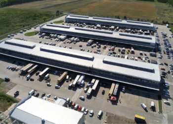An aerial view of a distribution center (iStock image)