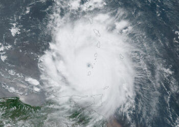 Hurricane Beryl churning in the Caribbean Sea (ABI imagery from NOAA's GOES-16 Satellite, Public domain, via Wikimedia Commons)