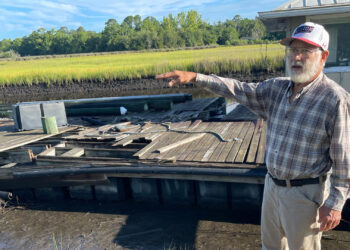 Steve Salem is a 50-year boat captain who lives on a tributary of the St. Johns River. The rising tides in Jacksonville are testing his intuition. (Credit: Amy Green/Inside Climate News)