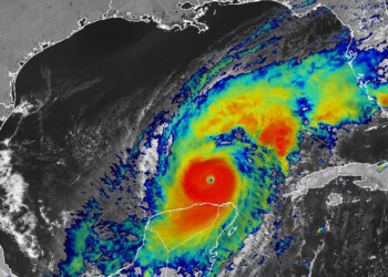 Satellite data shows Hurricane Milton on Oct. 8, 2024, as it moves across Gulf of Mexico. (NOAA)