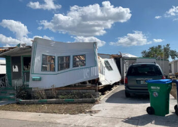 Helene’s brutal winds and deadly storm surge left a path of destruction across several states. The Category 4 storm destroyed properties like this manufactured home in St. Petersburg. (Ayurella Horn-Muller/Grist)