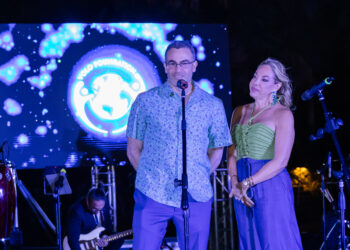 David S. Vogel speaks alongside Thais Lopez Vogel at VoLo Foundations’s 10-Year Celebration at Admiral’s Cove in Jupiter on Dec. 13. (Photo courtesy of VoLo Foundation)