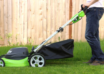An electric lawn mower (iStock image)