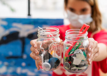 An elementary school art class Earth Day project using microplastics collected in Tampa Bay (Photo by Zach Nicolaou, courtesy of Breach the Surface).