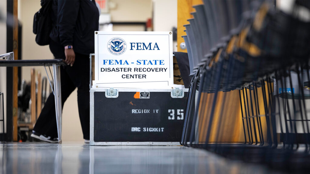 FEMA workers set up a Disaster Recovery Center location in a Manatee County in, 2024. (Photo by Carlos M. Vazquez II/FEMA via Defense Visual Information Distribution Service)