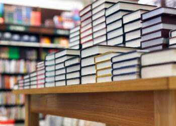 Stacks of books at a bookstore (iStock image)