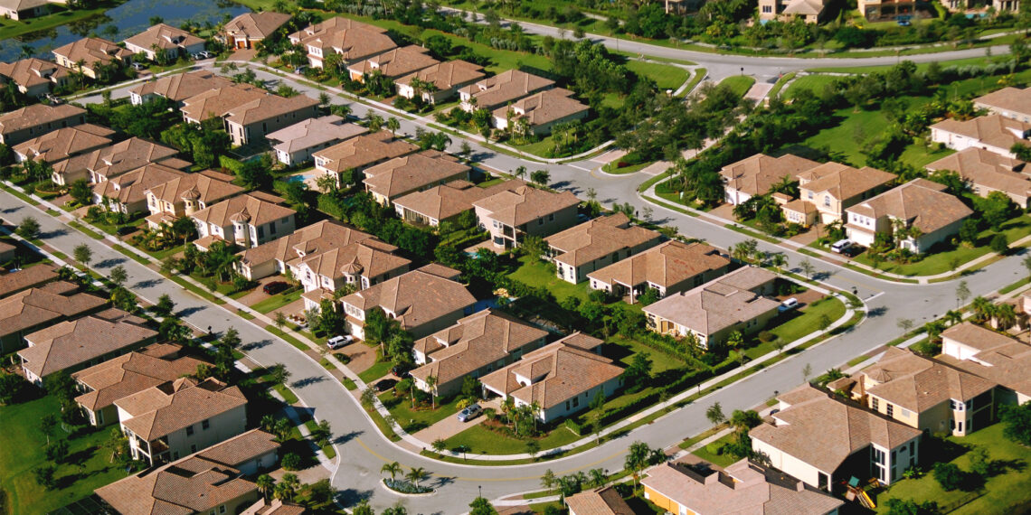 A suburban residential area in South Florida (iStock image)