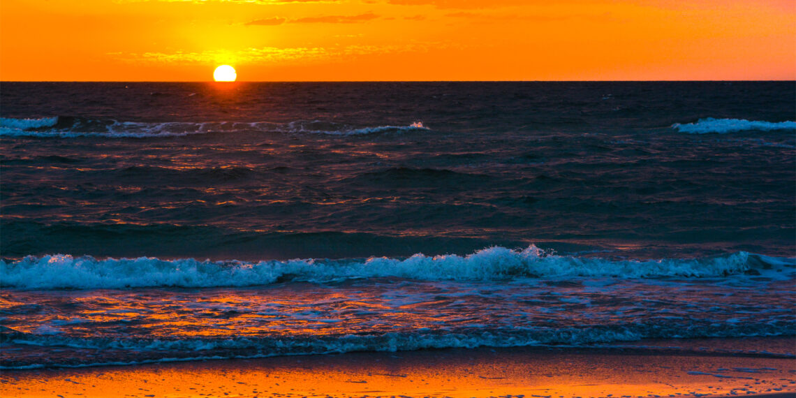 Sunset on Indian Rocks Beach (iStock image)