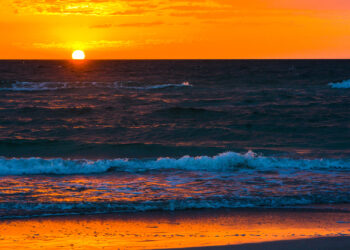 Sunset on Indian Rocks Beach (iStock image)