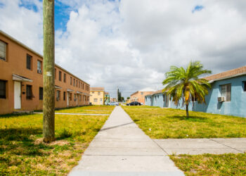 A photo of the Liberty Square housing project in the Liberty City neighborhood of Miami, taken during a tour by the U.S. Department of Housing and Urban Development (HUD) in 2017. (HUD, Public domain, via Wikimedia Commons)