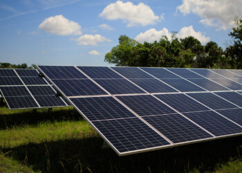 Florida Power and Light’s Discovery Solar Energy Center at NASA’s Kennedy Space Center. (iStock image)