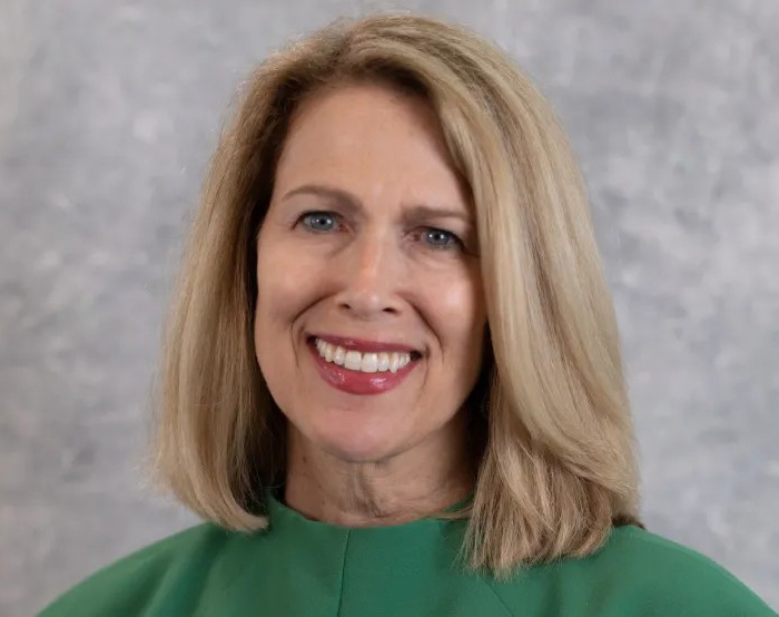 Leslie Chapman-Henderson