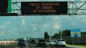 Traffic on Interstate 75 in advance of Hurricane Irma (formulanone, CC BY-SA 2.0, via Wikimedia Commons)