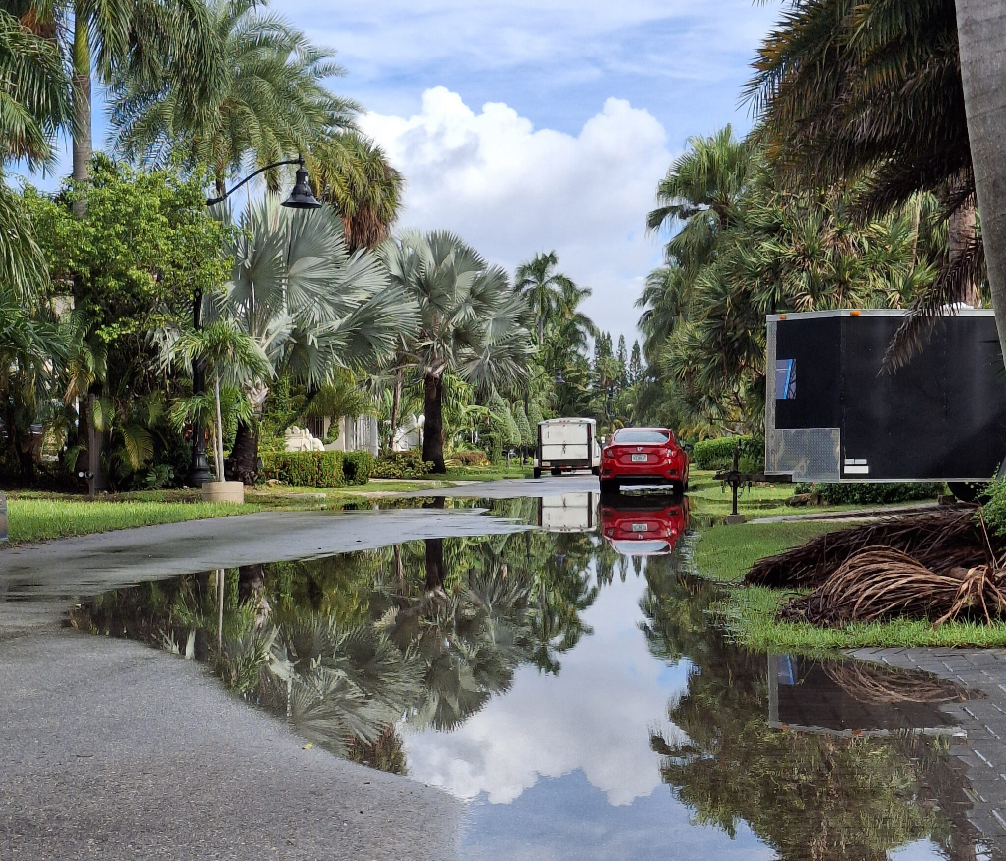 King tides are back — and South Florida streets are flooding again ...
