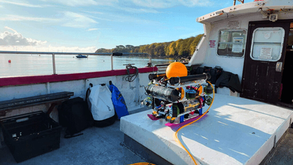 A Reefgen robot on a boat. (Photo courtesy of Reefgen)