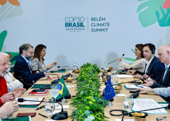 Brazilian President Luiz Inácio Lula da Silva meets with European Commission President Ursula von der Leyen in advance of the COP30 climate change summit in Belém, Brazil. (Lula Oficial, CC BY-SA 4.0, via Wikimedia Commons)