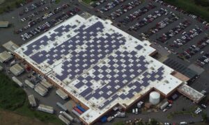 Nearly half of the energy powering Walmart’s vast global operations comes from renewable sources in 2025, like this solar plant atop a store in Caguas, Puerto Rico. (Walmart Corporate, CC BY 2.0, via Wikimedia Commons)
