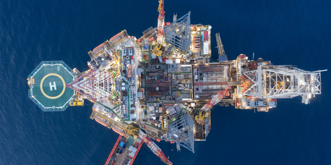 An aerial view of an offshore oil platform in the Gulf (iStock image)