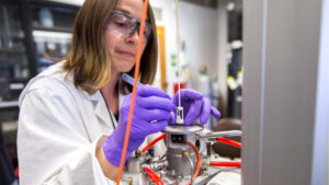 Research and development to support the advancement of small modular reactors and advanced reactors. (Canadian Nuclear Laboratories, CC BY-ND 2.0, via flickr)