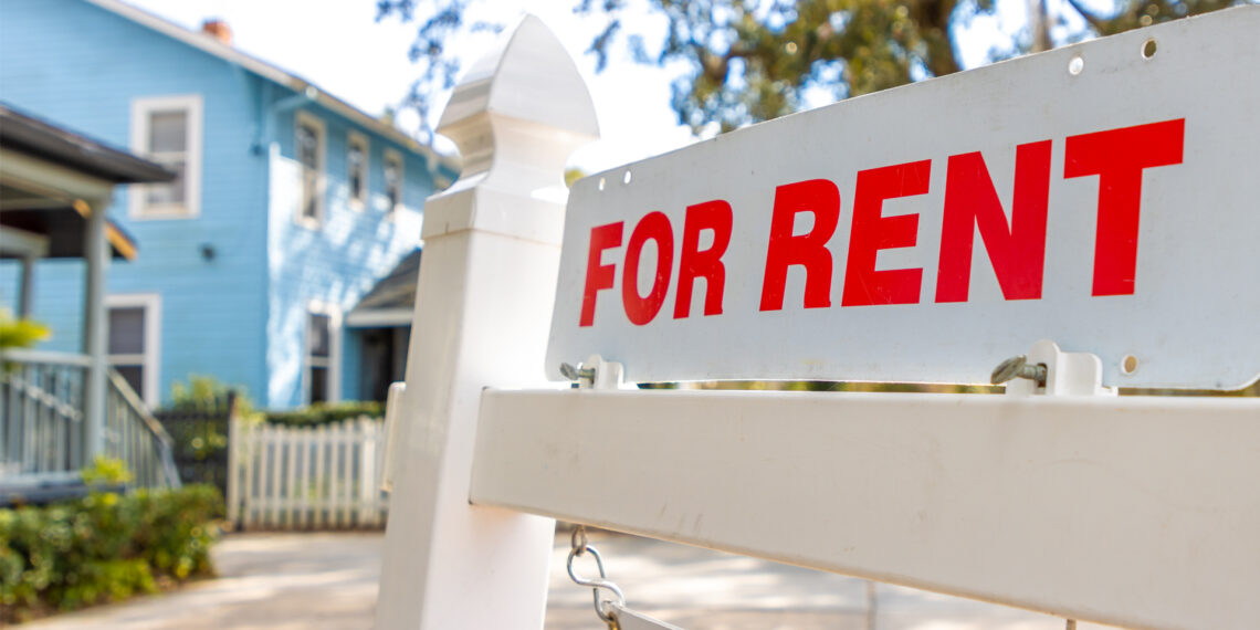 A sign in front of a rental property (iStock image)