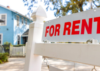 A sign in front of a rental property (iStock image)
