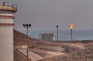 Oil storage tanks on Qatar's Halul Island. (Alex Sergeev, CC BY-SA 3.0, via Wikimedia Commons)