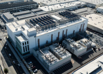 An aerial view of a data center facility in California (iStock image)