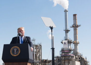 President Donald Trump speaks at Andeavor Refinery in Mandan, North Dakota, in 2017. (Official White House Photos by D. Myles Cullen, Public domain, via Wikimedia Commons)
